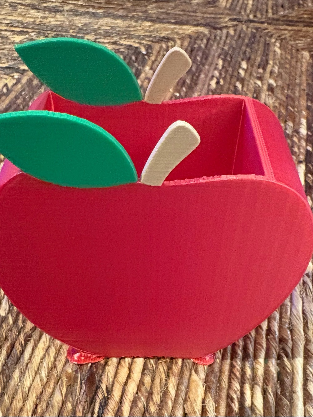 3-D Printed Apple Pencil Holder - NEW